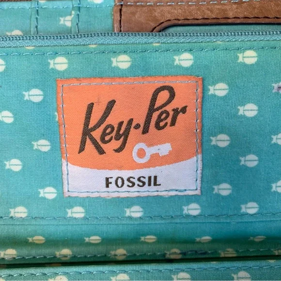 Fossil Key-Per Wallet - Picture 10 of 11
